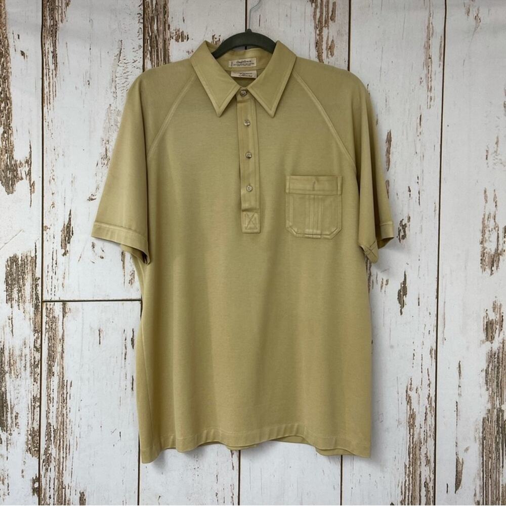 Vintage Heywood House Men’s Polo T-Shirt. Size L. In excellent condition!